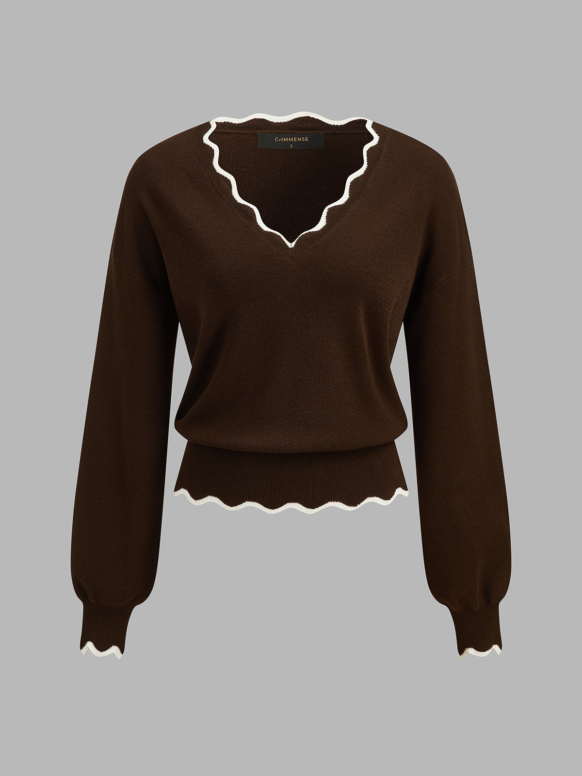 Tessa | Scallop Trim V-Neck Jumper