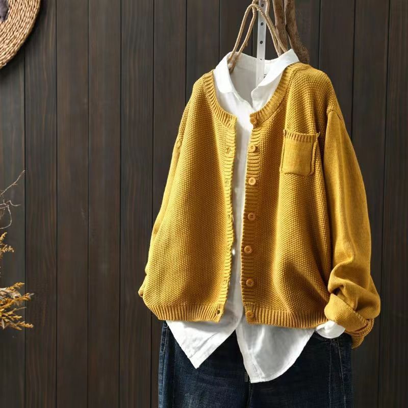 Ludovica | Chunky Knit Cardigan with Patch Pocket
