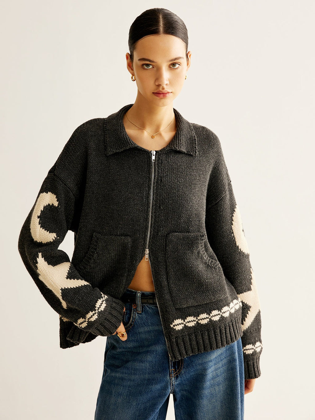 Star-motif zip-up cardigan